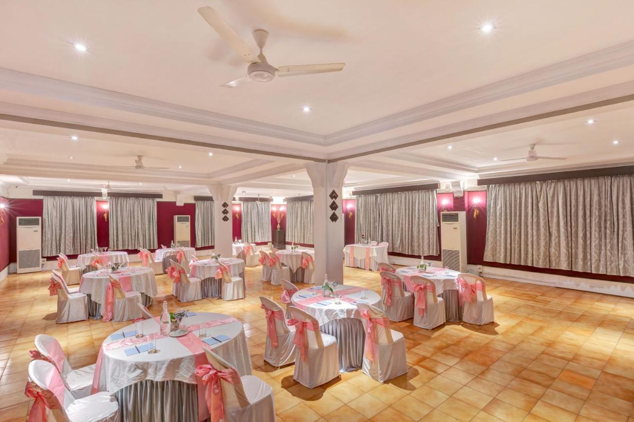 Club Mahindra Acacia Palms Hotel Colva Eksteriør billede